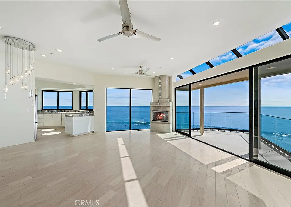 715 Oceanfront Front