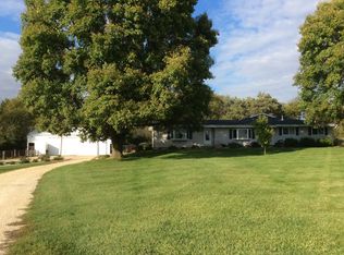 1421 Martin Creek Rd, Marion, IA 52302