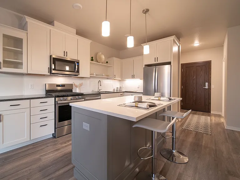 The Reserve at Mendota Village — Photo 19