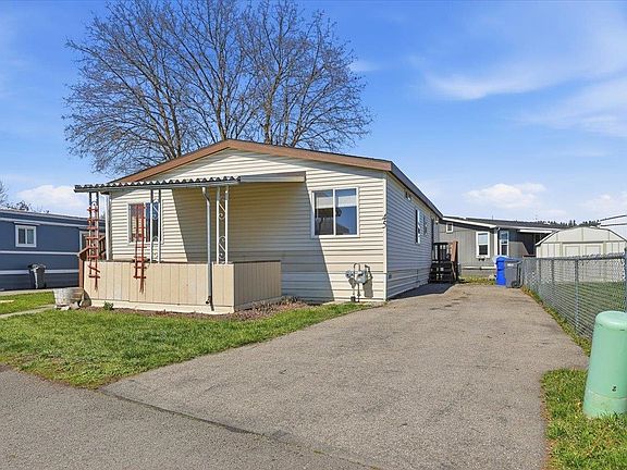 2nd image of 21725 E Wellesley Ave Trailer 45