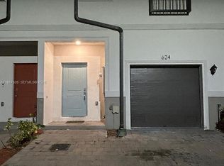 624 SW 12th St, Florida City, FL 33034