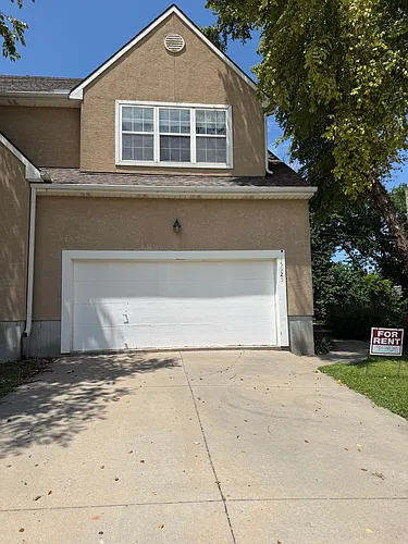 15925 W 91st Ter #15925 W 91ST TER Photo 1