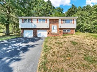 5 Mari Rd, Chester, NY 10918