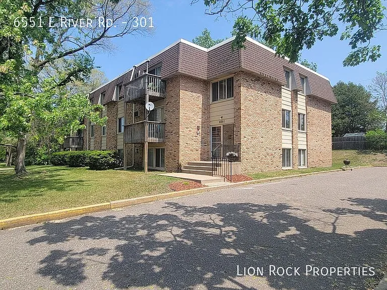 6551 E River Rd #301 — Photo 9