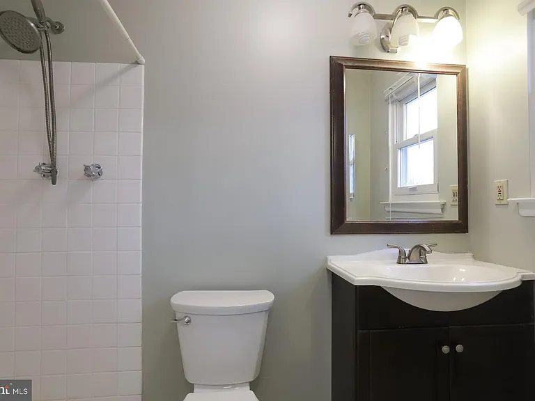 1940 Arrowood Dr — Photo 24