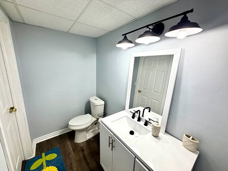 24605 Millcreek Dr — Photo 35