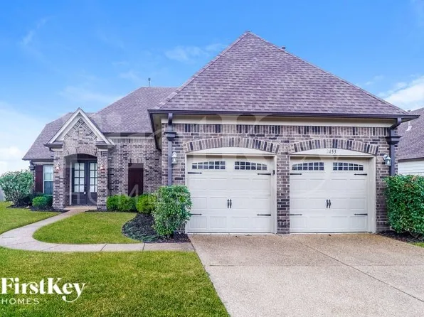2453 Crimson Ridge Ln, Cordova, TN 38016