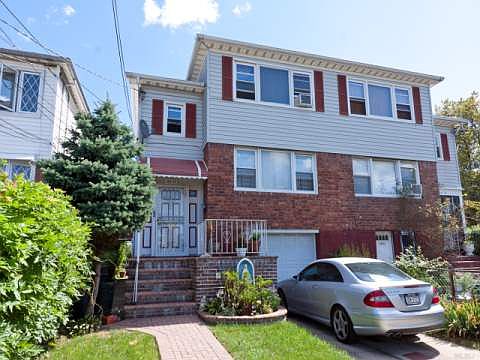 2nd image of 14847 Brookville Blvd