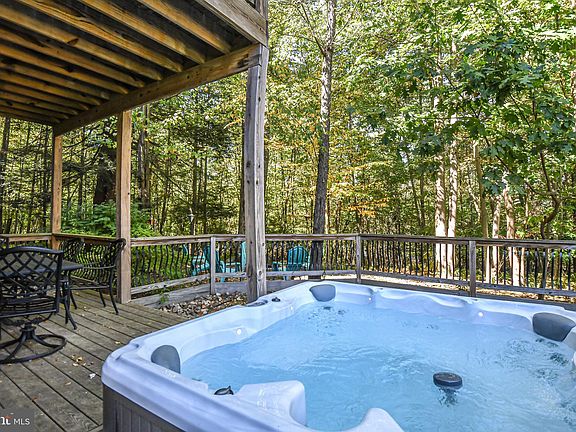 5th image of 258 Winding Trail Ln #8B