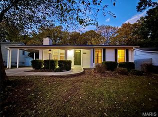 1833 San Luis Rey Pkwy, Fenton, MO