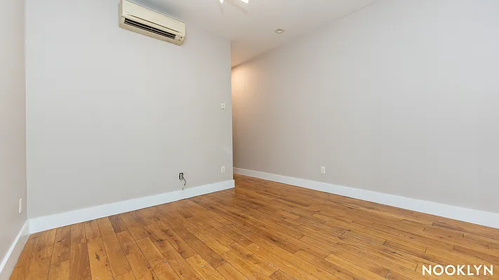 Rented by Nooklyn NYC LLC | media 10