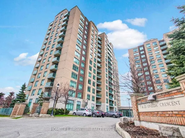 11 Oneida Cres, Richmond Hill, ON