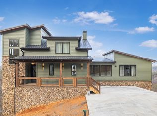 1505 Misty Ct, Sevierville, TN 37862