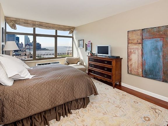 5th image of 1 Morton Sq #12D