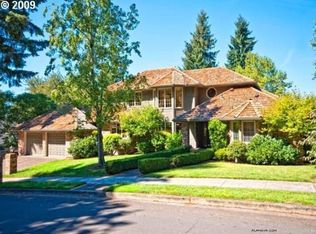 34 Hillshire Dr, Lake Oswego, OR 97034