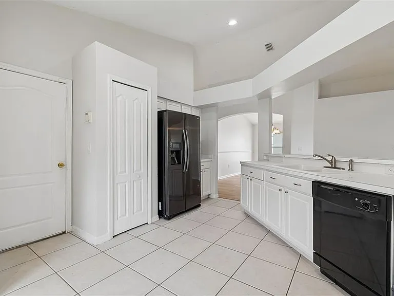 2222 Roanoke Springs Dr — Photo 9
