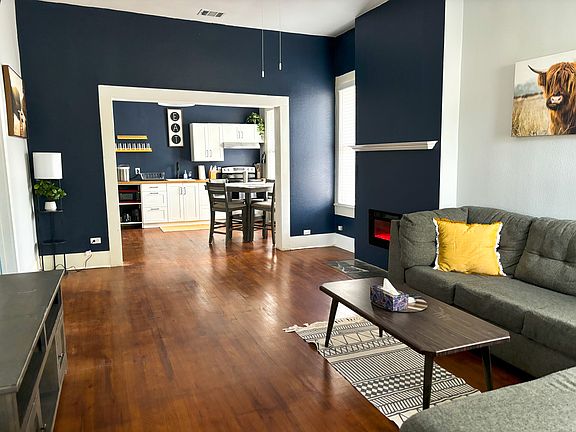 3rd image of 119 Monroe St #1