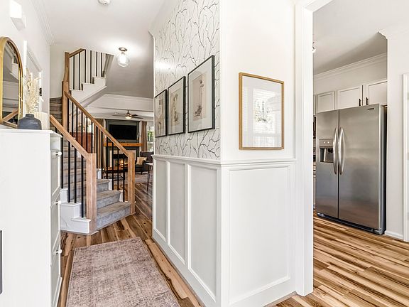 5th image of 432 Heritage Village Ln