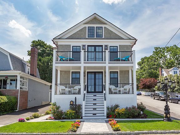 Welcome to Luxury Bayside Jewel!