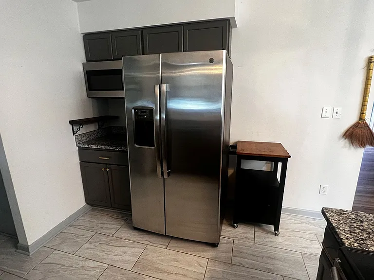 4207 Coffman Blvd — Photo 8