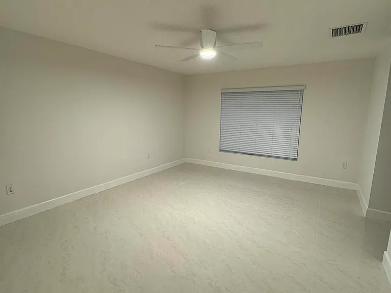 10941 Bitternut Hickory Ln — Photo 10
