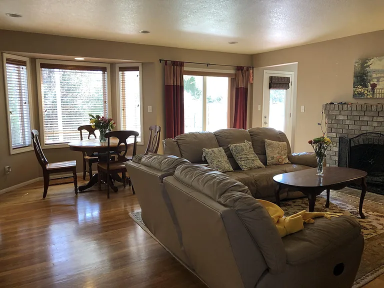 2498 NW Maser Dr — Photo 14