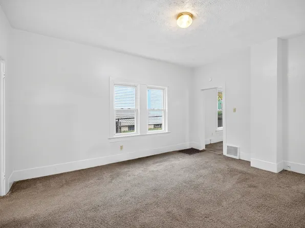 235 Nieman St, Akron, OH 44305