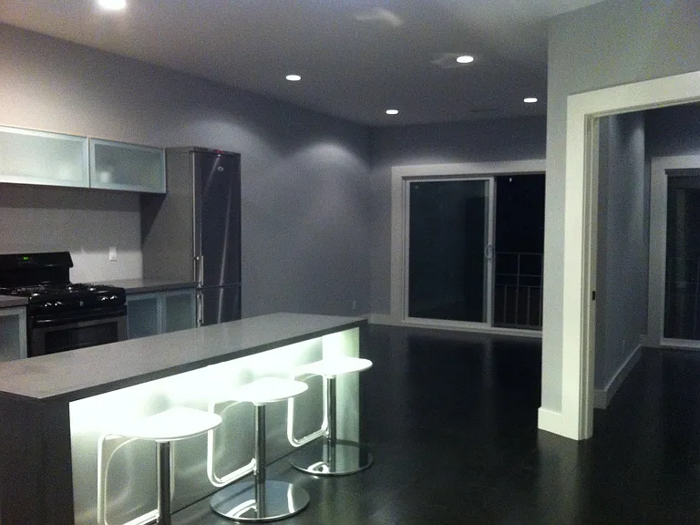 777 Pine St #4 — Photo 2