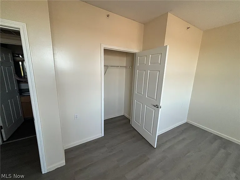 5644 Broadway Ave #602 — Photo 8