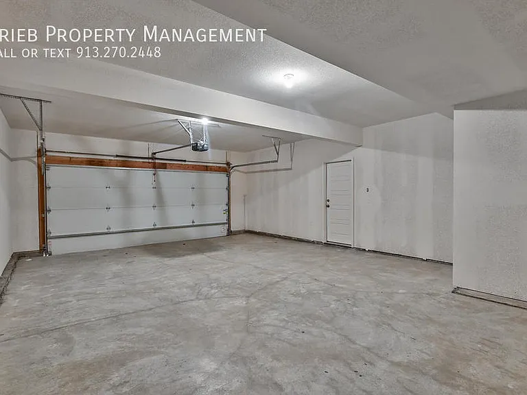 31437 W 171st St — Photo 15