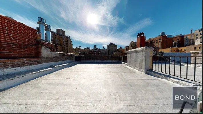 Rented by Bond New York | media 48