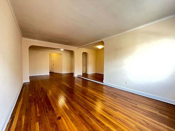 3rd image of 69-39 Yellowstone Blvd #316