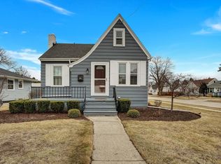 2515 79th St, Kenosha, WI 53143