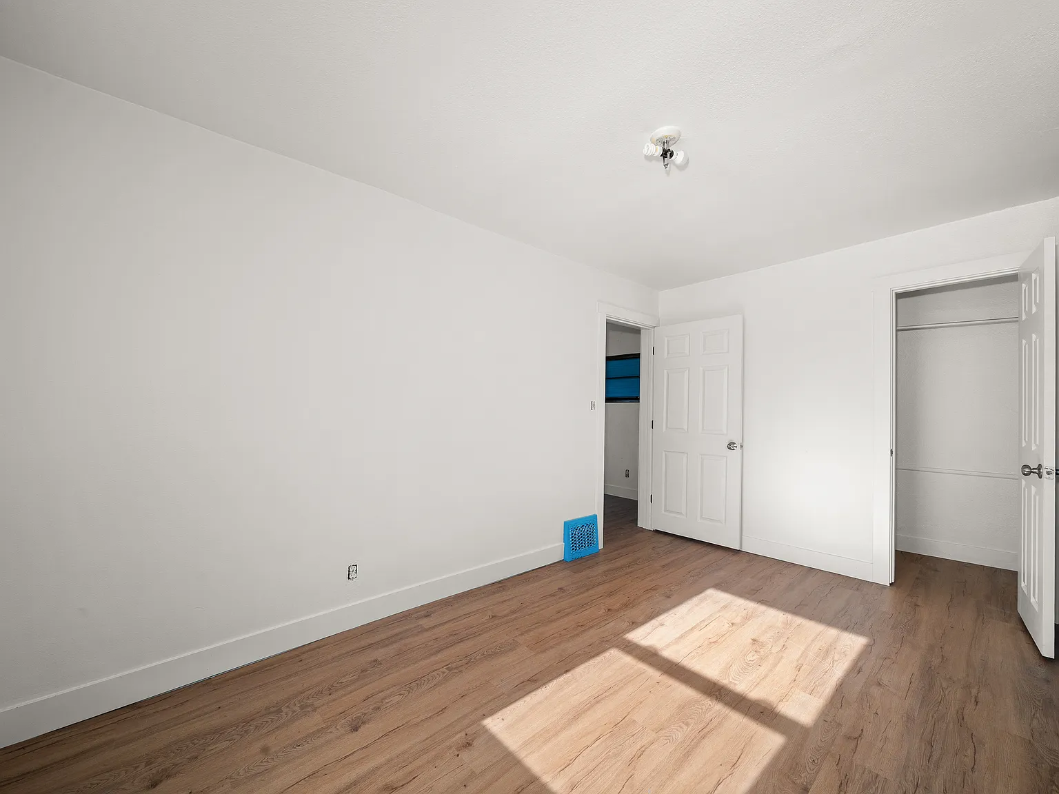 2 bed, 798 sqft, $1,695 — Photo 3