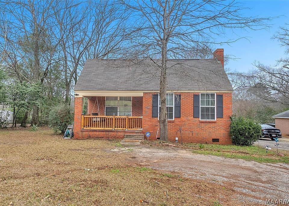 1st image of 384 Perry Hill Rd