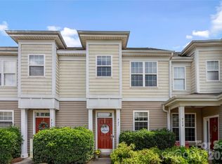 927 Claybrook Cir, Gastonia, NC 28054