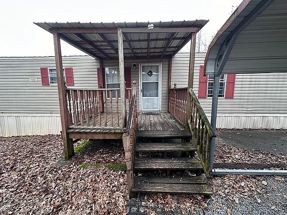 5th image of 152 Dewberry Dr