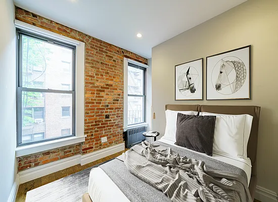 Rented by Douglas Elliman | media 35