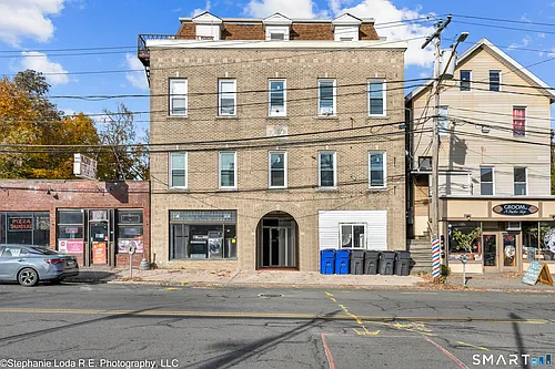 82-86 Water St Photo 1