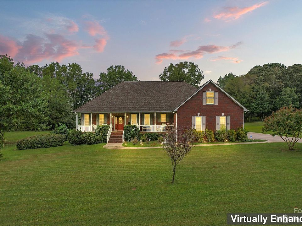 1st image of 631 Britt Ln