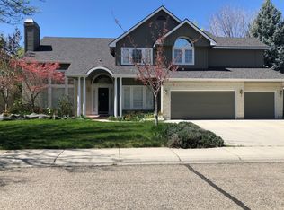 5215 N Watersedge Ave, Garden City, ID 83714