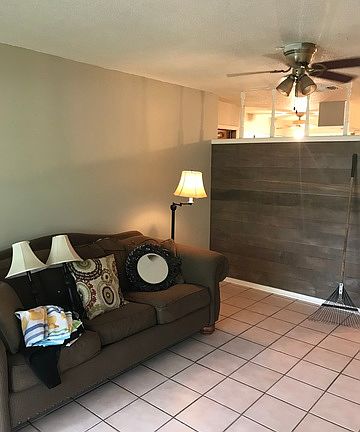 3rd image of 5527 Brookhill St