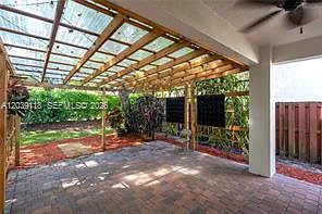 7482 NW 21st Ct — Photo 35