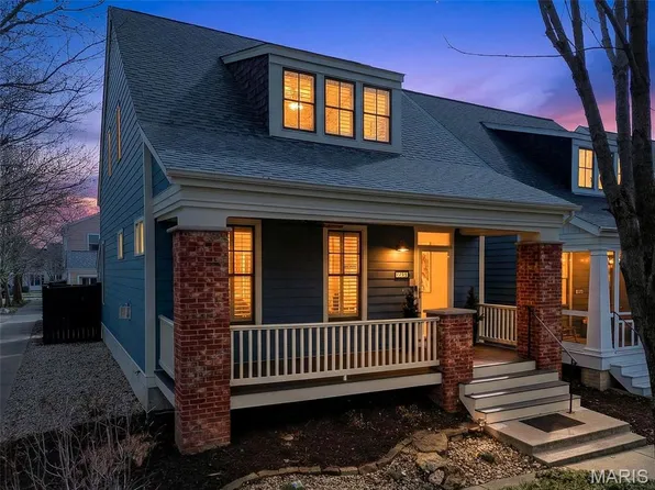 3217 E Arpent Way, Saint Charles, MO 63301