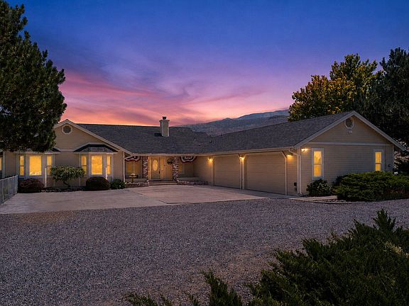 2nd image of 206 Gold Creek Dr
