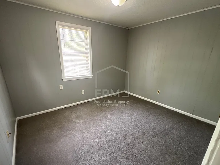 1700 Dabbs Ave — Photo 16