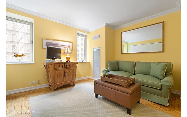 Sold by Douglas Elliman | media 4