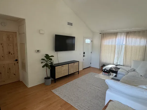 94 Sandpiper Ln, Aliso Viejo, CA 92656