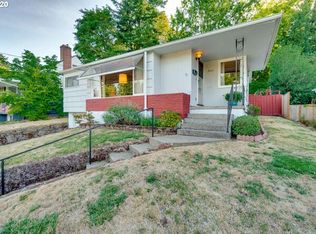 8428 SW 9th Ave, Portland, OR 97219