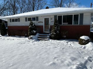 5870 Decker Rd, North Olmsted, OH 44070